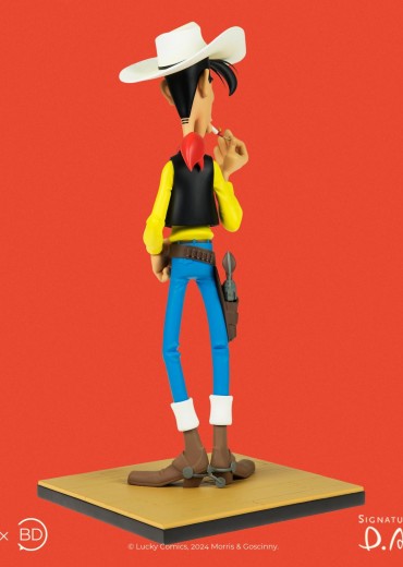 Figurine-de-collection-Lucky-Luke-allumant-sa-cigarette-Signature-Edition-David-Arnould-06-LMZ-Collectibles-lmzll06se-1 (1)